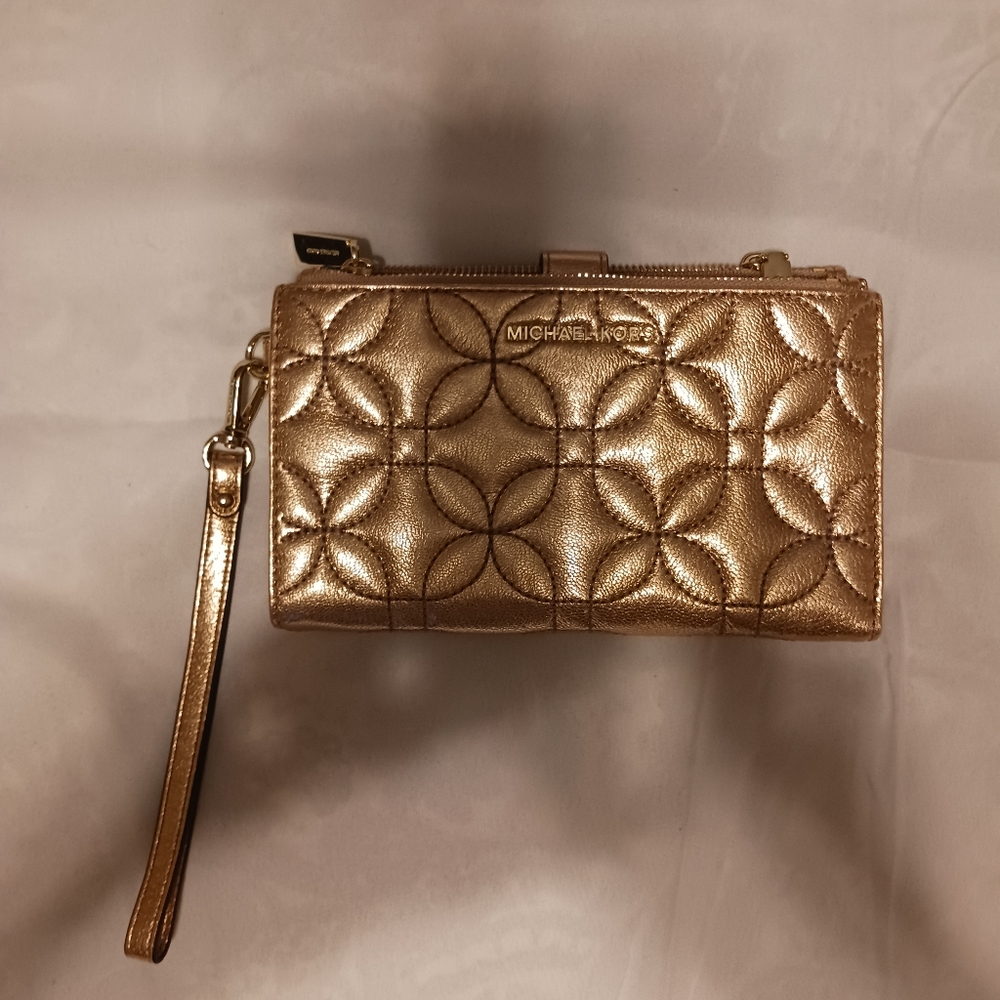 Michael Kors lrg phone wristlet